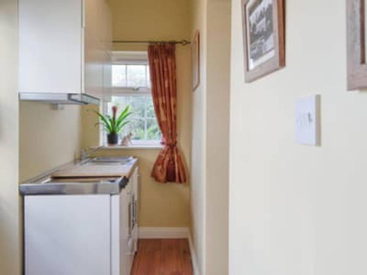 1-Bed Cottage On Coastal Pathway In South Wales Gileston Kültér fotó