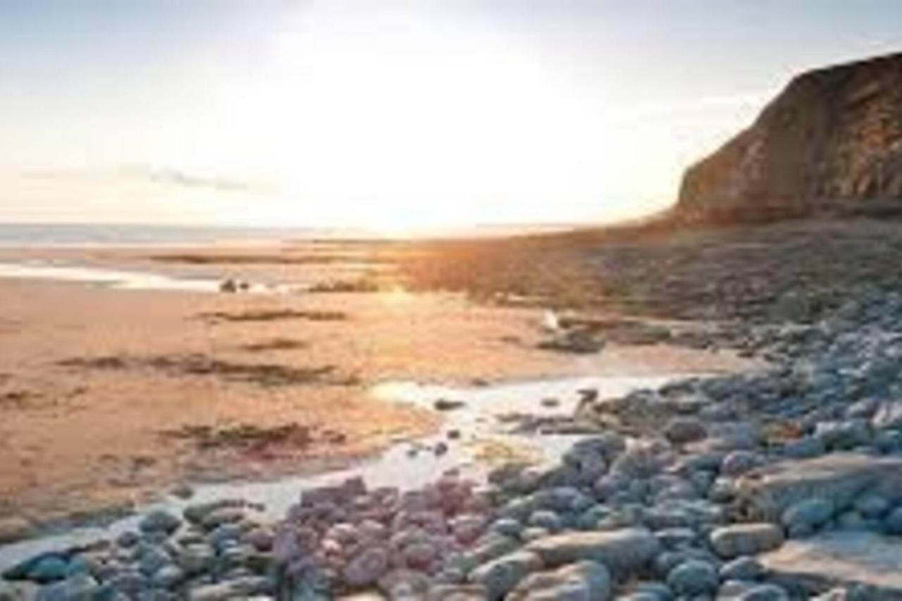 1-Bed Cottage On Coastal Pathway In South Wales Gileston Kültér fotó